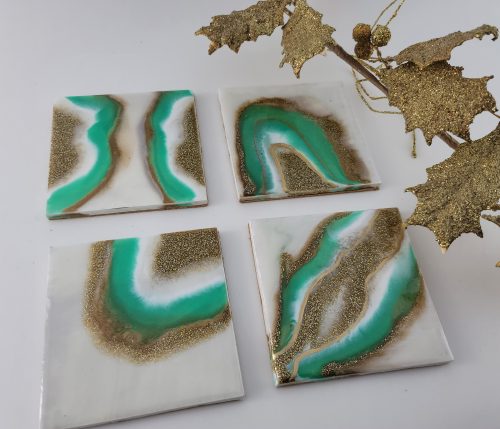Geode Inspired Coasters - Green White & Gold / Home Decor/Bridesmaid gift / Wedding gift / Engagement gift / Groomsmen gift / Gift for women