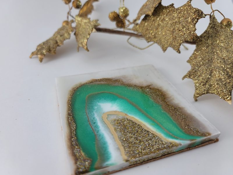 Geode Inspired Coasters - Green White & Gold / Home Decor/Bridesmaid gift / Wedding gift / Engagement gift / Groomsmen gift / Gift for women - Image 5