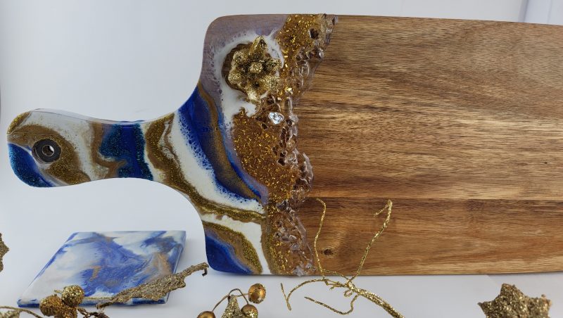 Geode Inspired Resin charcuterie board/ Cheese Board - Glam Home accents / Functional Art / Housewarming Gift / Kitchen décor - Image 2